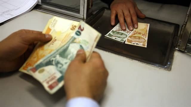 Memurun fazla mesaisine 9 kuruş zam!